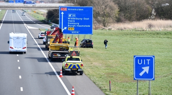 Het ongeval op de A58 ter hoogte van Middelburg.