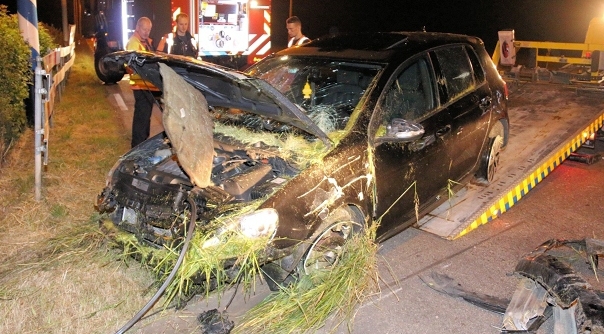 De auto raakte bij het ongeval zwaar beschadigd.