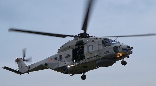 De NH90 helikopter bij het ADRZ in Goes.