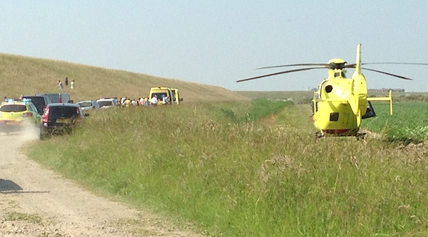 De traumahelikopter bij het incident in Sint Philipsland.