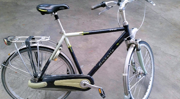 De fiets waarvan de politie de eigenaar zoekt.