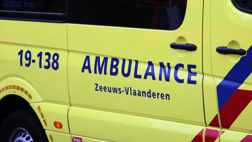 Fietser gewond bij botsing met auto in Axel