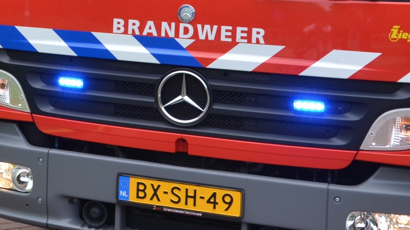 Strandjeep assisteert ambulance Burgh-Haamstede