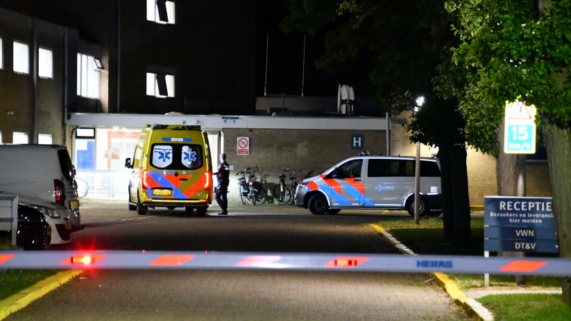 Het incident gebeurde bij het asielzoekerscentrum in Middelburg.
