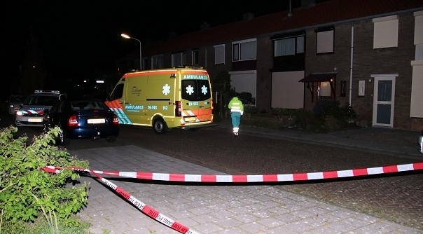 De hulpdiensten in Oostburg gisteravond.