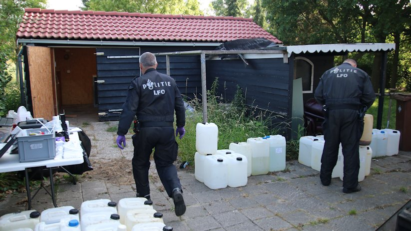 In de zomer van 2019 vond de politie in Rilland materialen voor de productie van drugs.