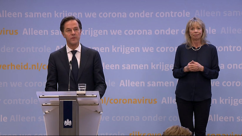 Minister-president Mark Rutte tijdens de persconferentie.