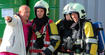 Brandweerploegen oefenen samen 