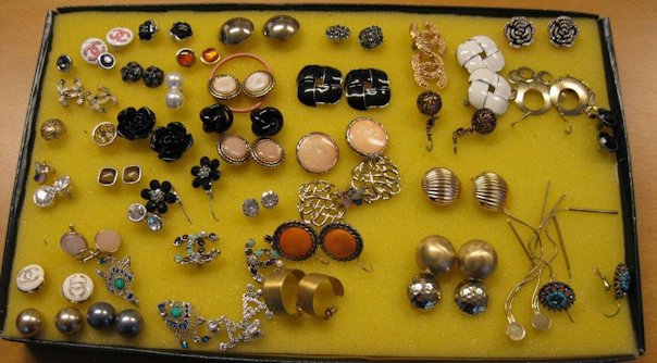 Een deel van de aangetroffen sieraden.