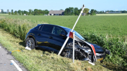 Auto's beschadigd bij ongeval Colijnsplaat
