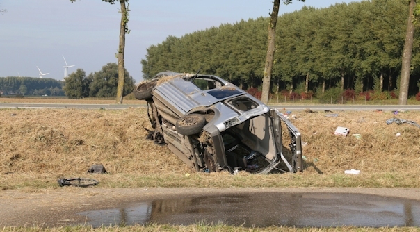 Het ongeval op de Langeweg in Axel.