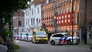 Vluchtende scooterrijder botst met politieauto Middelburg