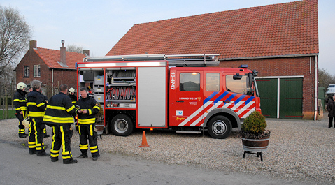 De brand aan de Sandeeweg in Kruiningen.
