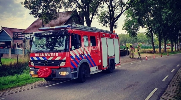 De brandweer van Sint-Maartensdijk rukte met spoed uit.