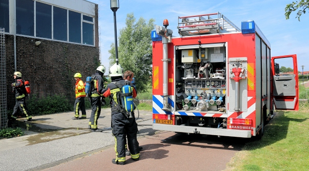 De brandweer bij het brandje in Middelburg.
