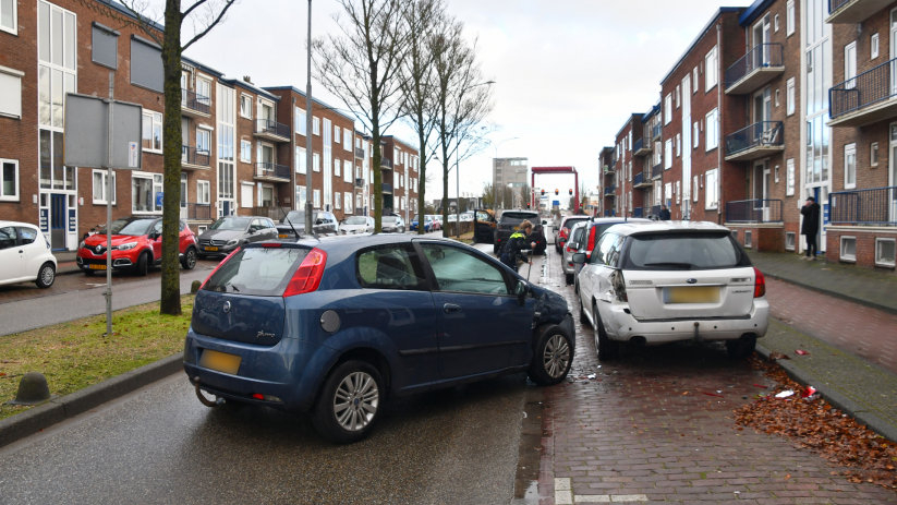Vier autos betrokken bij botsing in Vlissingen.