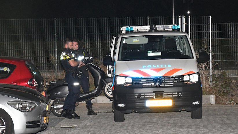 De scooter van de verdachten werd in beslag genomen.