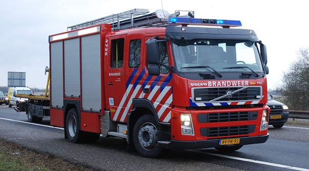 De brandweerwagen van de post Heinkenszand.