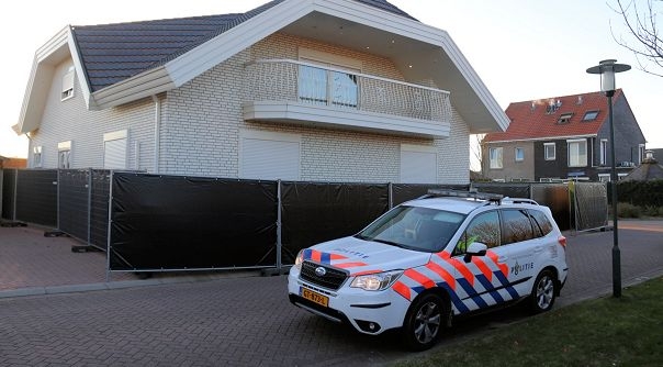 De man werd aangehouden in zijn woning in Hulst.