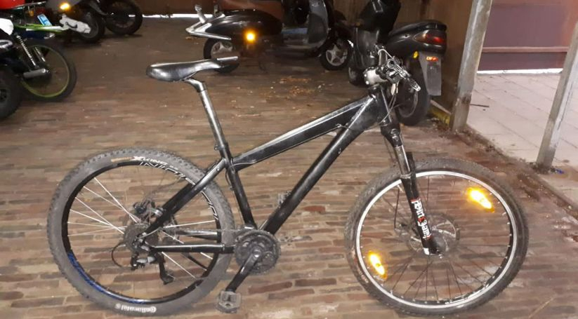 De politie is op zoek naar de rechtmatige eigenaar van deze fiets.