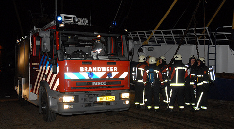 De brandweer aan de Visserijkade in Vlissingen