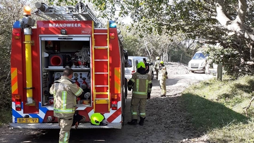 De brandweer van Domburg stelde de incidentlocatie veilig.