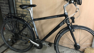 Politie zoekt eigenaar grijze Trek-fiets