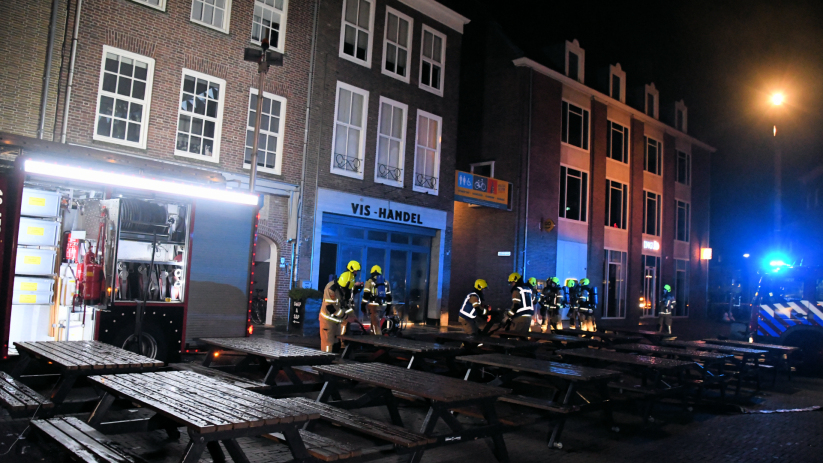 Brand in viswinkel Markt Middelburg (video)