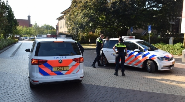 In de Van der Spiegelstraat werden twee mannen opgepakt.