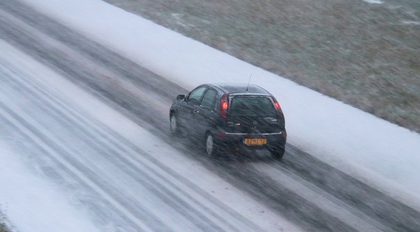 De A58 bij Middelburg eerder deze week. Deze sneeuw is inmiddels verdwenen.