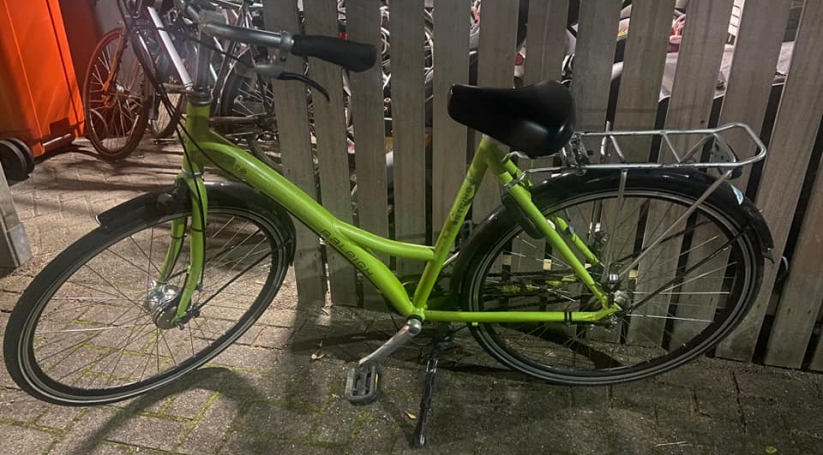 De politie heeft foto's van de fietsen gedeeld op social media.