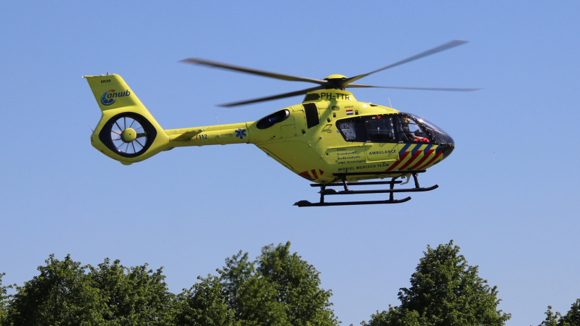 Traumahelikopter ingezet in Sint-Maartensdijk