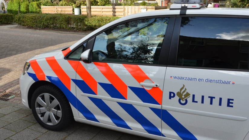 Drugsgebruiker springt op auto's in Vlissingen