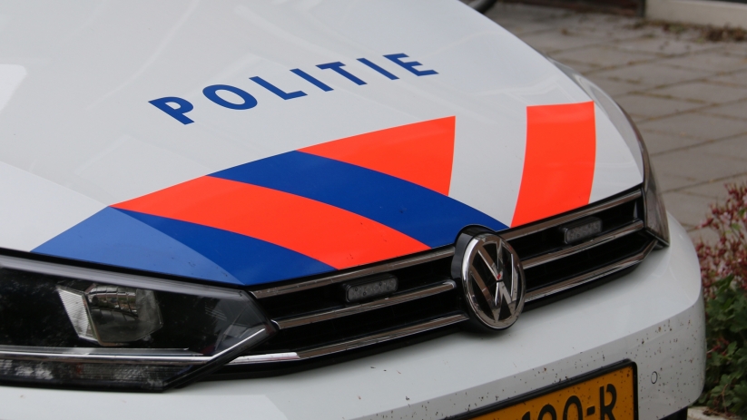 Dronken man ramt geparkeerde auto's Middelburg