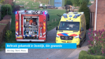 Heftruck gekanteld in Oostdijk, kind gewond